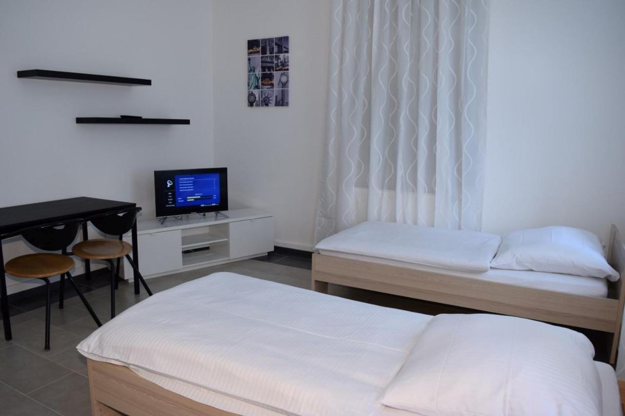 Ab Apartment Objekt 54 Esslingen am Neckar Esterno foto